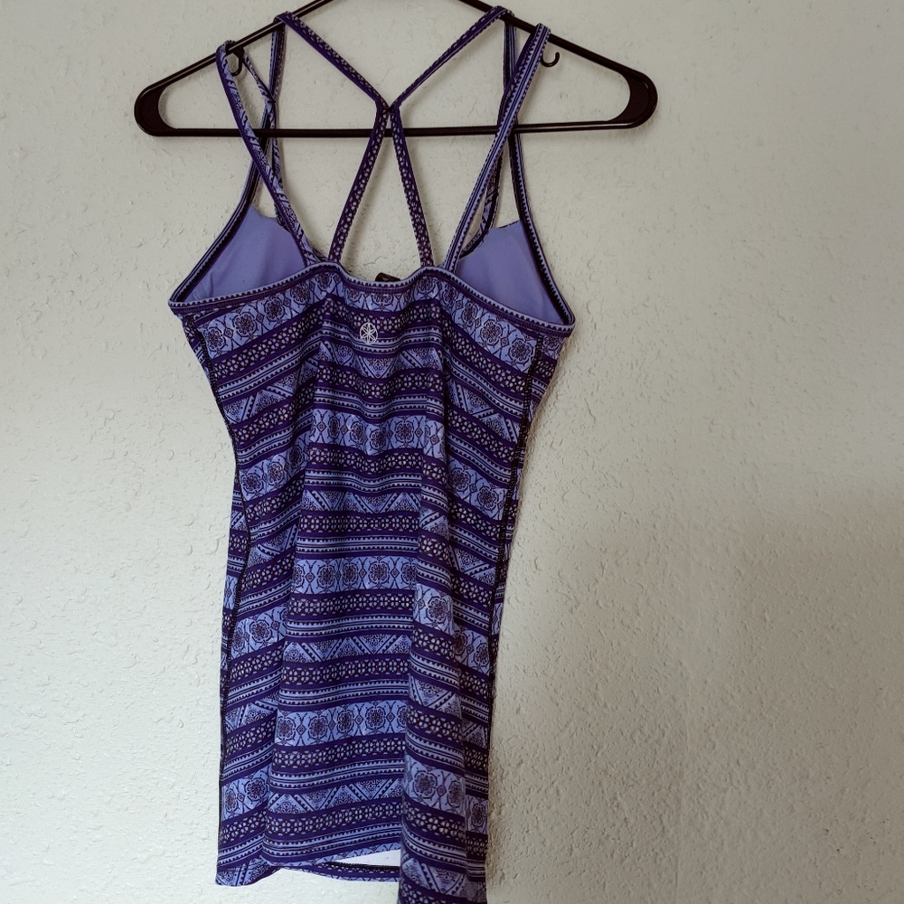 Gaiam Top